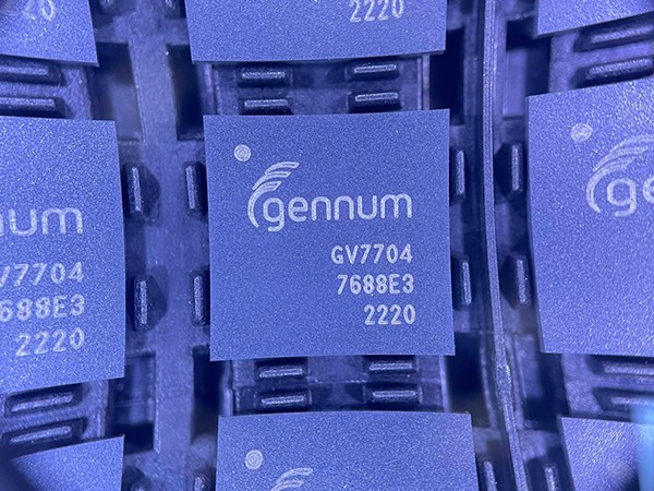 GV7704